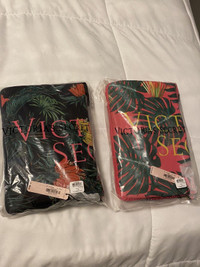 Victoria Secret Tropical Print Tote Bags 10$ Each