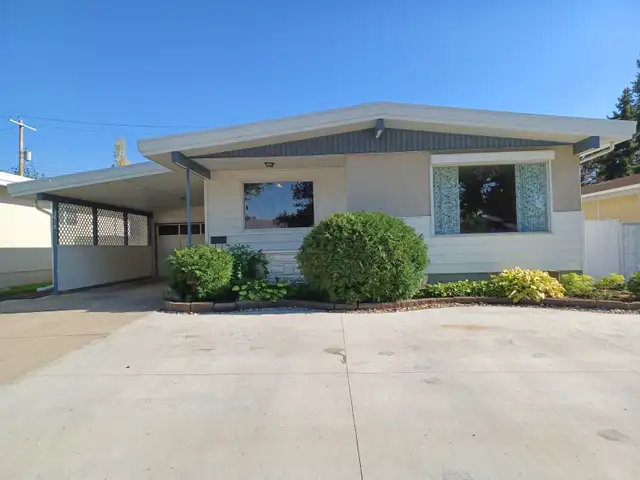 5-bedroom excellent south side house for rent