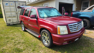 2004 Cadillac Escalade -