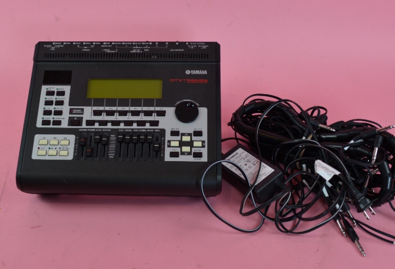 Yamaha DTX 900 / DTXTREME 3 iii Electronic Drum Set Module + Acc