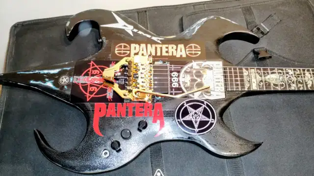 Dimebag Darrell Walks Into A Bar-Seek & Destroy-Hail Dimebag!!!! in Guitars in City of Toronto - Image 5