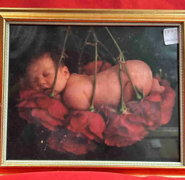 Framed Baby Picture in Arts & Collectibles in Sudbury - Image 2