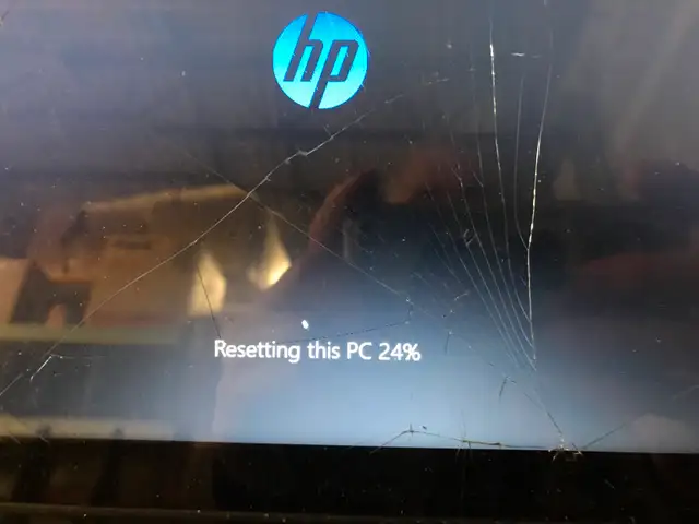 HP Pavilion TS11 in Laptops in St. Albert - Image 3