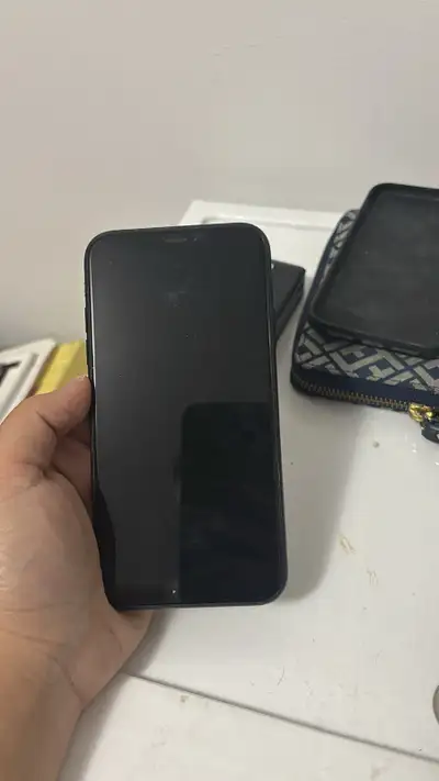 Apple iPhone XR, View more