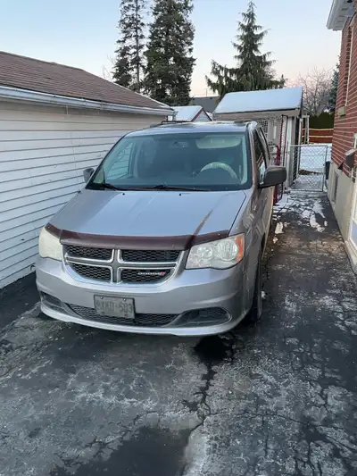 Decent shape still being driven. Has power windows, power doors, power tailgate TV screens DVD playe...