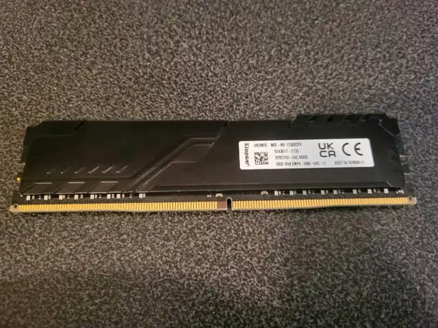 16 GB Kingston Fury DDR4 RAM (3466 MHz) single module in System Components in Kitchener / Waterloo - Image 3