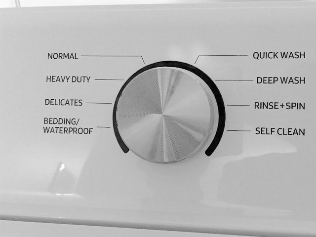 Samsung washing machine like new in Washers & Dryers in Peterborough - Image 2