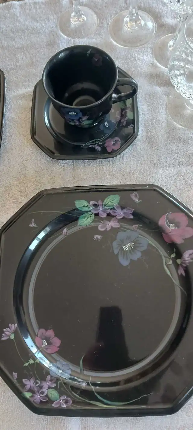 Complete Family Dining Package64302360343554121