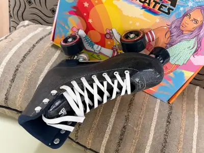 Women’s size 9 roller skates. Never used, View more