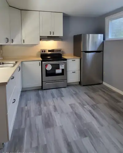 ALL UTILITIES INCLUDED + RENOVATED & MODERN FINISHES Available: Mar 1st, 2026 or immediately Locatio...