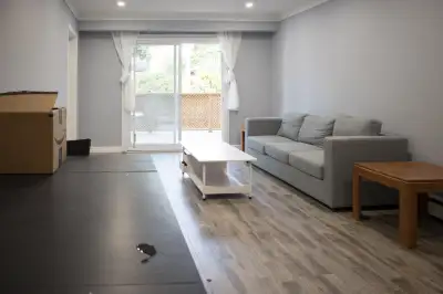 *** if you sign 1 year lease, 11th month rent fee will be free ___Address___: Glenridge Ave, St.Cath...