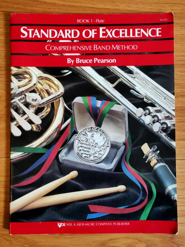 Buffet Crampon Western Concert Flute + Book in Woodwind in Richmond - Image 4
