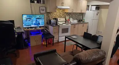 1 Bed + Den Basement Apartment for Rent – Milton, Ontario ✨ Available November 1st Beautiful open-co...