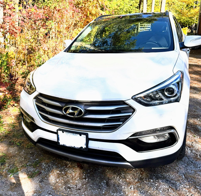 2017 Santa Fe Sport SUV in Cars & Trucks in Oshawa / Durham Region - Image 2