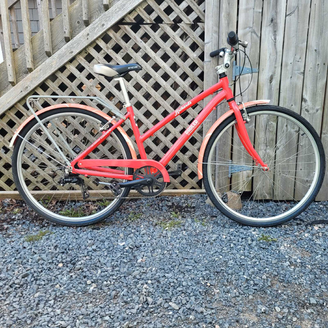 Bicycle - medium frame  in Cruiser, Commuter & Hybrid in City of Halifax