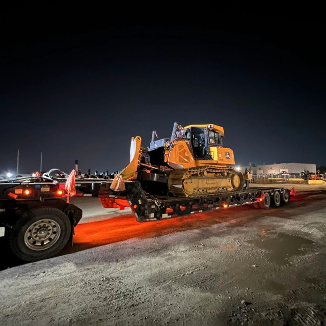Rent Now: John Deere 850L WLT Dozer – Ready for Your Heavy-Duty in Heavy Equipment in Edmonton
