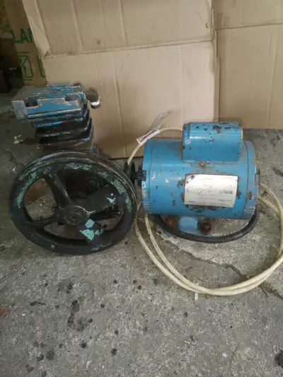 AIR COMPRESSOR, View more