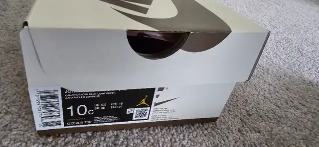 Jordan 1 Retro Low Travis Scott Canary  Yellow (TD) New 10c in Other in Markham / York Region - Image 3