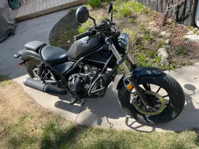 2021 Honda rebel 500 ccSecond Second owner, 3070kms bought in 2022, basically brand new. Aftermarket...