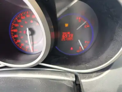 Je mets en vente mon Mazda cx7, modèle 2010, en bonne condition, elle est équipée de: - Transmission...