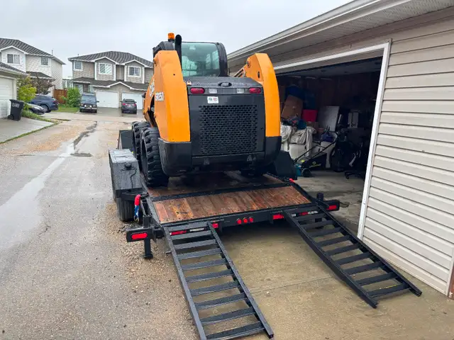 Mikes Cat and Trailer Services537987141820098561