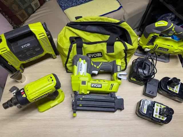 ryobi tool set in Power Tools in City of Toronto - Image 5