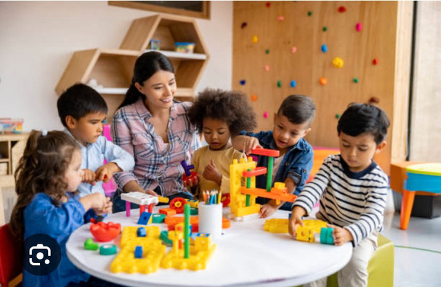 I need job. child care in Child Care in Oakville / Halton Region