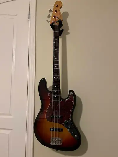 Noel Redding Fender Jazz Bass MIJ (Made in Japan) 1997, View more