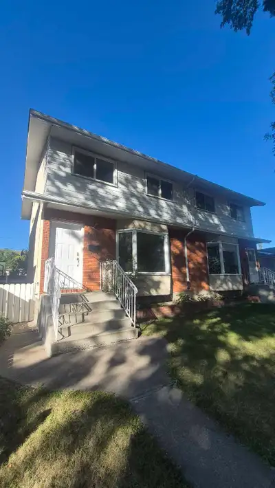 Available for Rent immediately from the owner. 3 bed rooms. 1.5 bathroom. Unfinished basement with w...