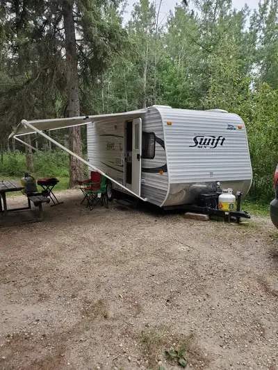 2012 Jayco Swift 184 Travel Trailer Light weight, pulls easily Everything works as it should, dry in...