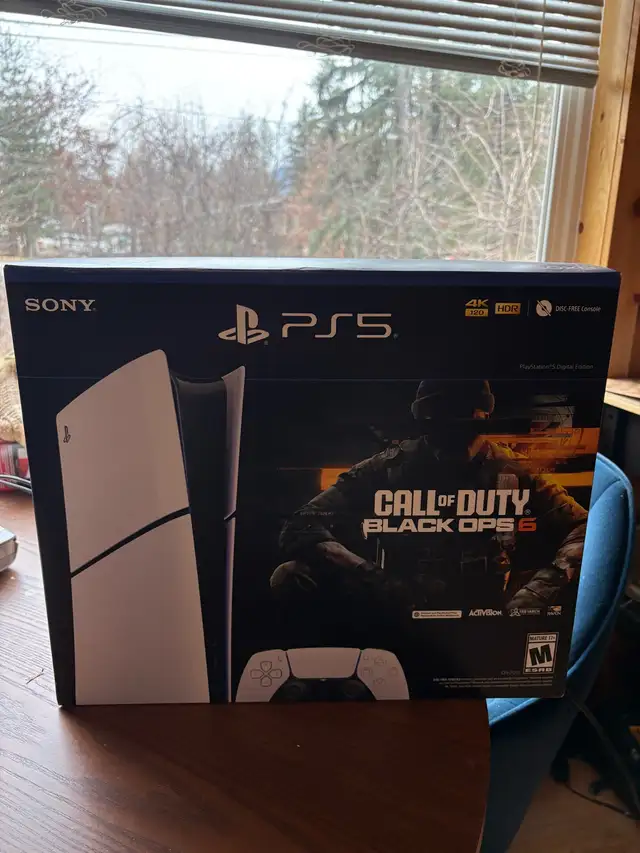 Playstation 5 in Sony Playstation 5 in Penticton - Image 2