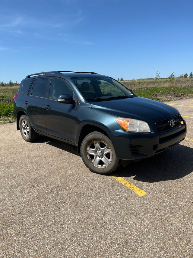 2012 Toyota RAV4 LE in Cars & Trucks in Edmonton