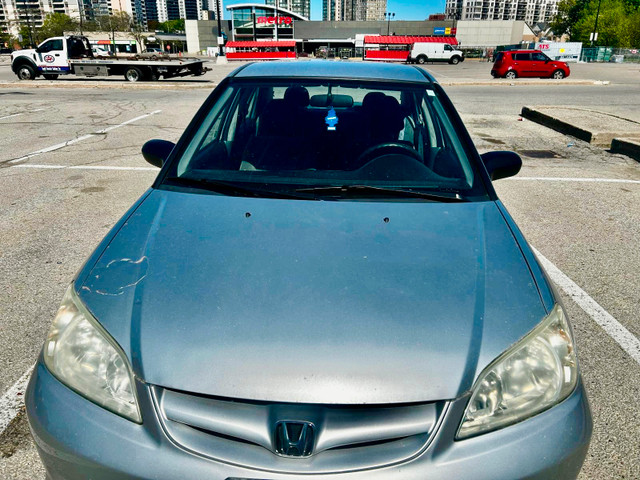 Honda civic 2004 in Cars & Trucks in City of Toronto - Image 2
