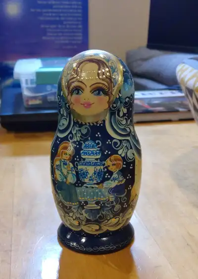 Matryoshka doll (x5) Origin: Kyiv, Ukraine $60 firm