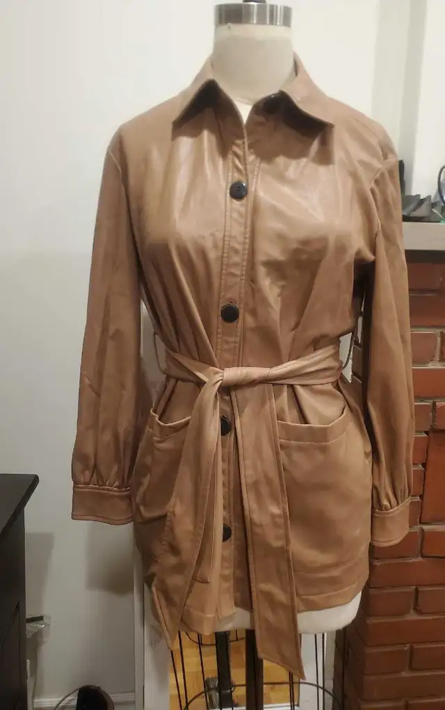 Zara Small Faux Leather Jacket With Belt in Women's - Tops & Outerwear in City of Toronto - Image 3