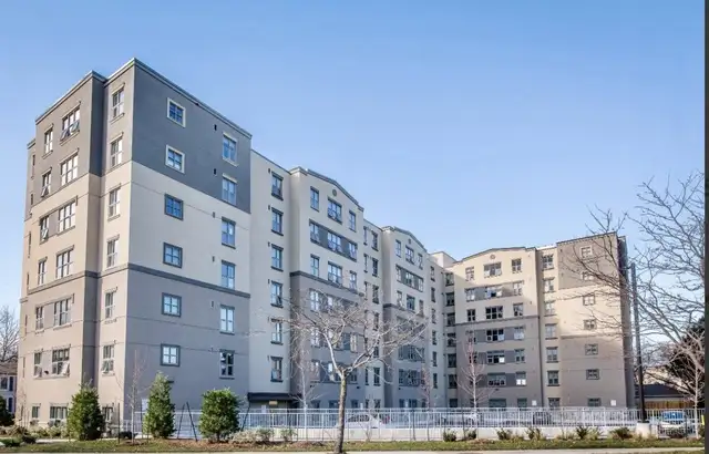 Regent Student Living | Room For Rent in Room Rentals & Roommates in St. Catharines - Image 9