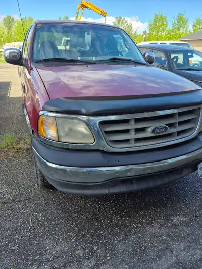 Crew cab, good tires and rims, 4.6 L engine, seats in good shape. PARTS TRUCK.