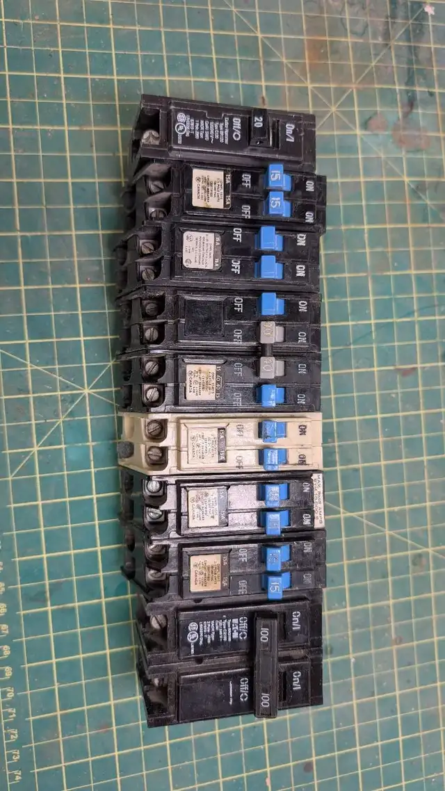 Used Westinghouse breakers - multiple amperages407649768513873920