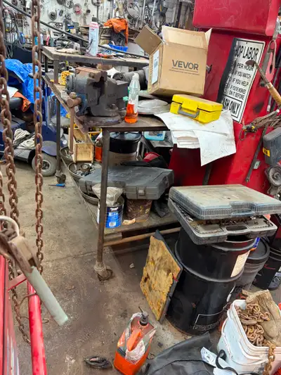 Heavy Duty Steel Welding/Mechanic Workbench with Bench Vice, View more