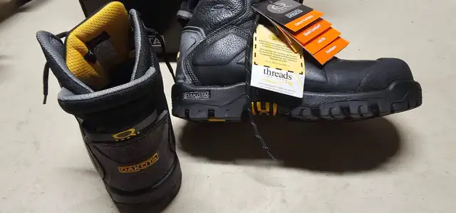 Men's Steel Toe Work Boots Size 11 in Men's Shoes in City of Toronto - Image 3