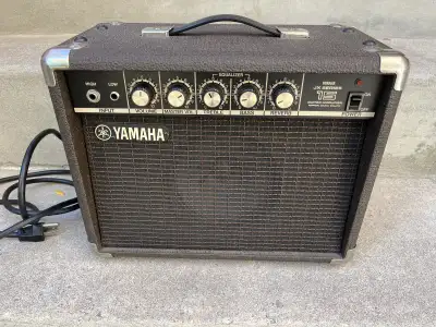 Vintage Guitar Amplifier Yamaha , View more