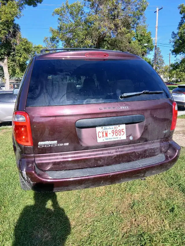 2003 dodge caravan 556564778415575044