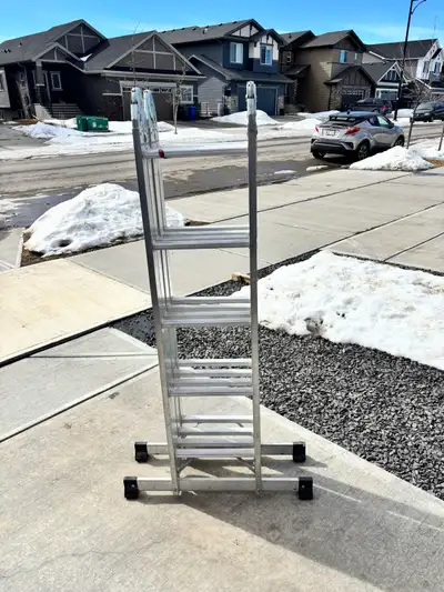 Mastercraft Grade 1A Aluminum Multi-Task Ladder, 21-ft, 250-lb.