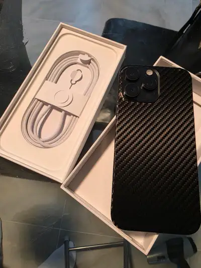 iPhone 16 Pro Max 512gb black new bill neuf facture 4 cases, View more