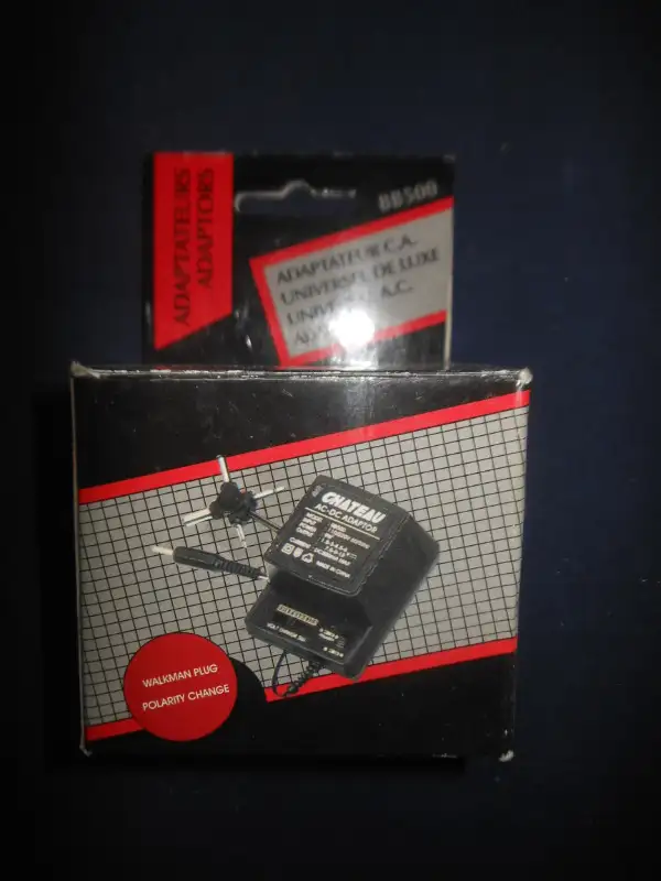 Euro power adapters in Security Systems in City of Montréal - Image 7