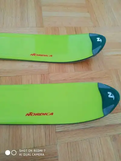 Skis Nordika, View more