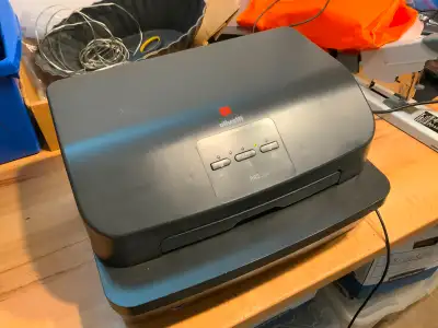Olivetti PR2 Plus/US, imprimante professionnelle à impact pour documents spéciaux, chèques, borderea...