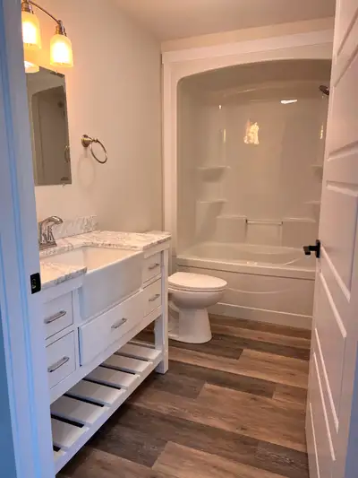 2 Bedroom Apartment - Available July 1