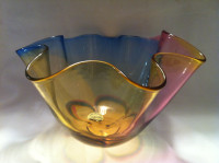 VINTAGE GLASS BOWL