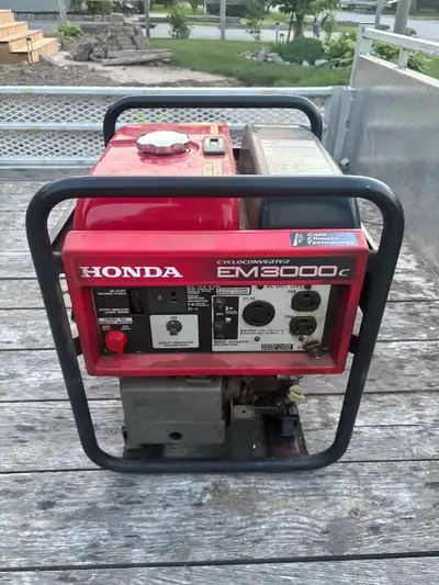 2015 Honda 3000 generator. Bought brand new from Claire’s cycle in 2015. Used at our hunt camp. Reas...